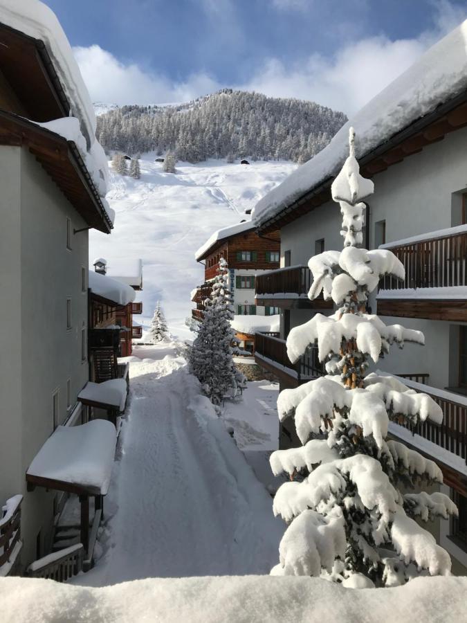 Garni La Casetta Livigno Buitenkant foto