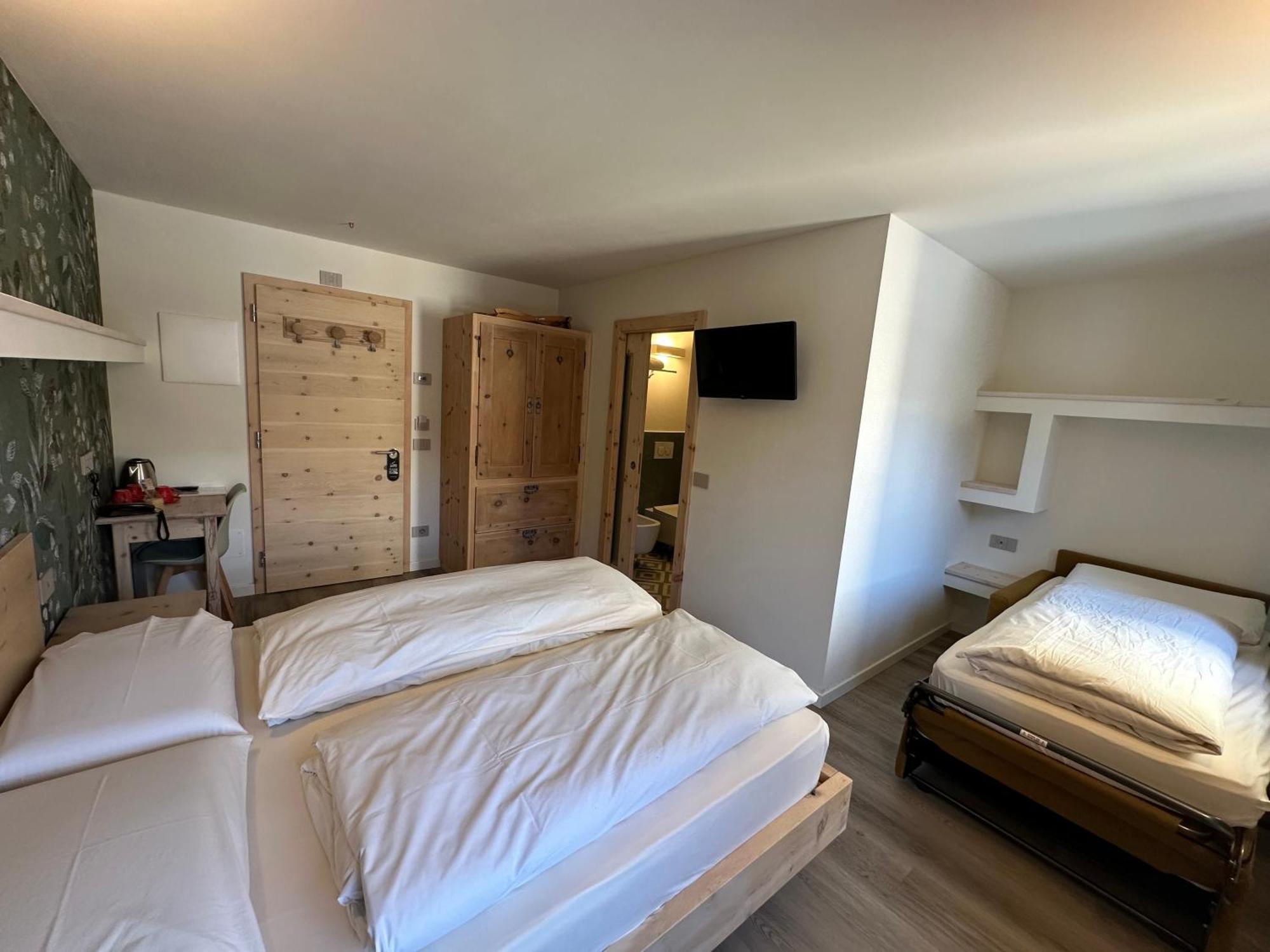 Garni La Casetta Livigno Buitenkant foto